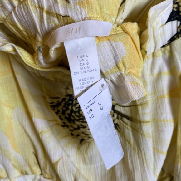 NWT H&M LARGE sunflower Yellow Crop - Picture 4 of 6